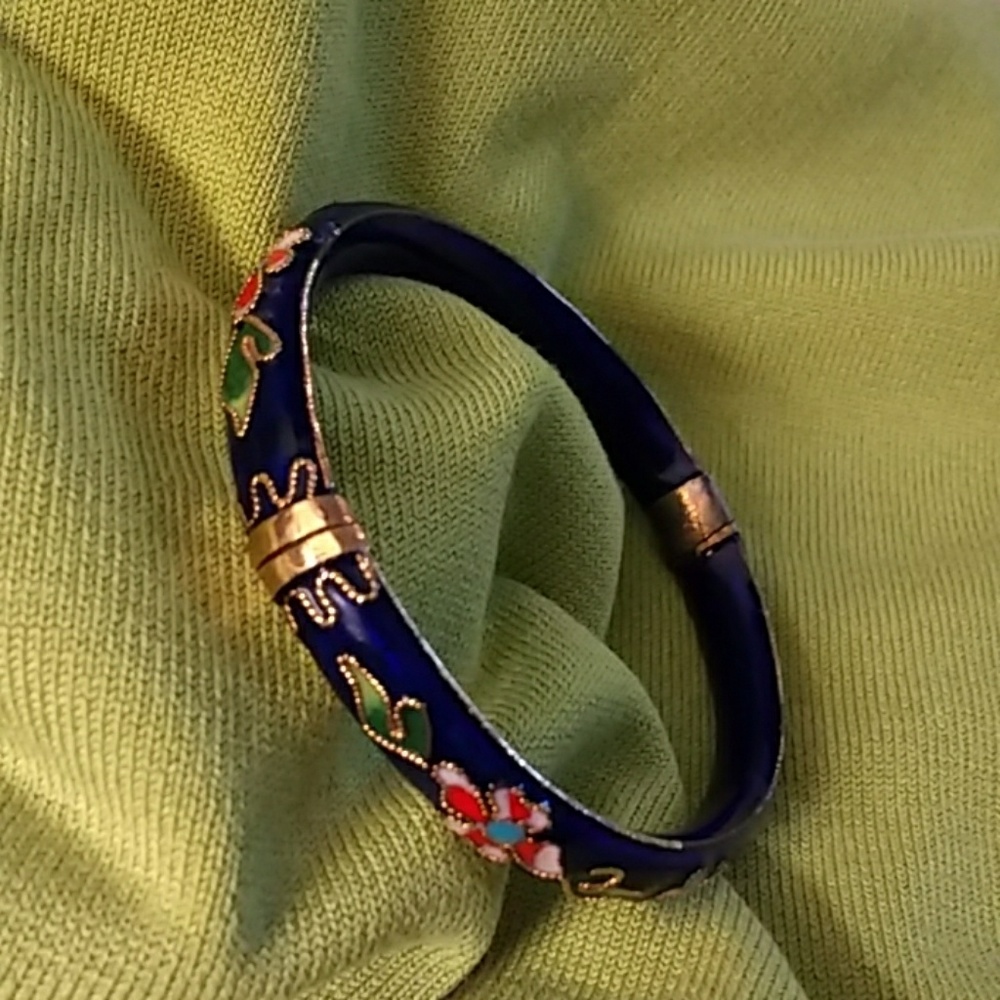 VINTAGE BLUE CLIOSONNE ENAMEL BANGLE BRACELET